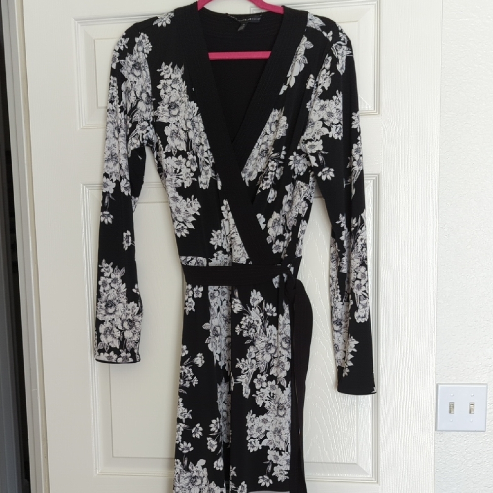 Black and White Floral Wrap Dress